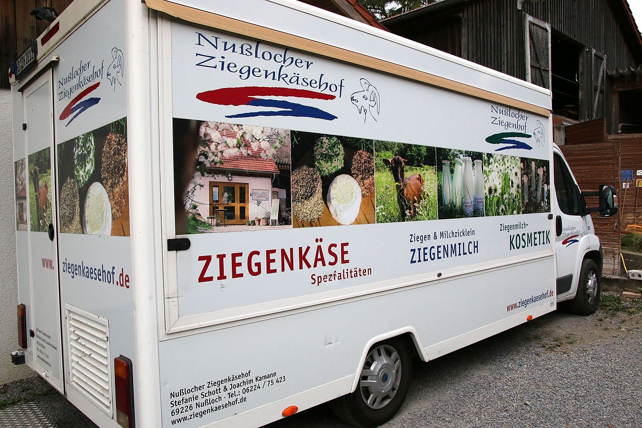 Verkaufswagen. Klick führt zu Großansicht im neuen Fenster.